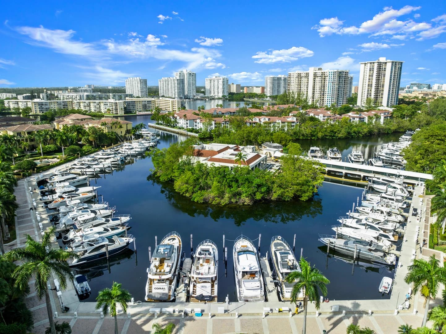 Boat upholstery services in Aventura