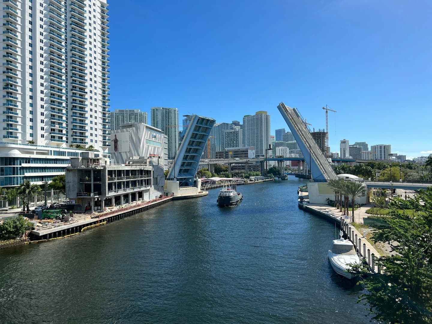 Boat upholstery services in Miami